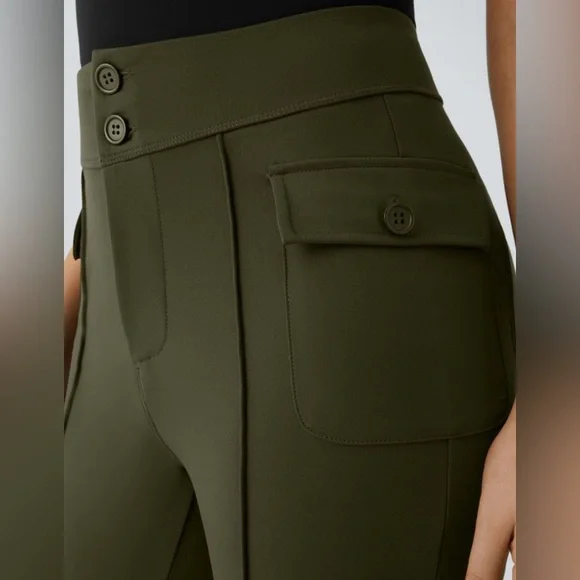 Halara $50 M SculptKnit High Waisted Side Flap Pocket Flare Cargo Pants PINK EUC - Picture 5 of 14